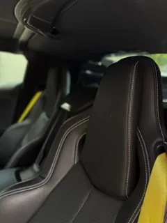 Chevrolet Corvette 2020, жёлтый — фото 13
