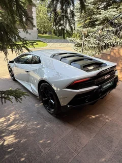 Lamborghini Huracán 2020, белый — фото 7