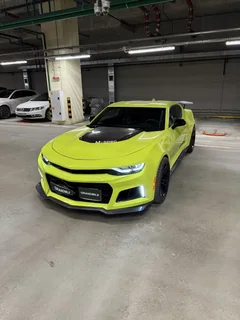 Chevrolet Camaro 2019, жёлтый — фото 7