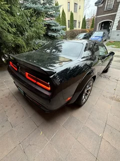 Dodge Challenger 2019, чёрный — фото 5