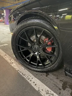 Dodge Challenger 2019, чёрный — фото 8