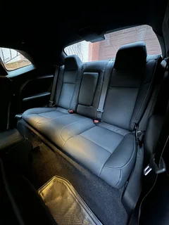 Dodge Challenger 2020, серебристый — фото 13