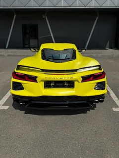Chevrolet Corvette 2020, жёлтый — фото 5