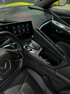 Chevrolet Corvette 2020, жёлтый — фото 15