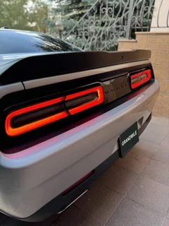 Dodge Challenger 2020, серебристый — фото 28