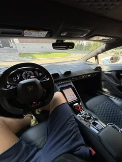Lamborghini Huracán 2020, белый — фото 15