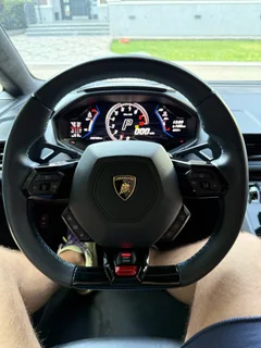 Lamborghini Huracán 2020, белый — фото 16