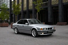 BMW 525i 1994, серебристый — фото 3