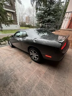 Dodge Challenger 2019, тёмно-серый — фото 2