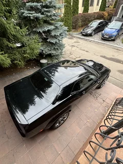 Dodge Challenger 2019, чёрный — фото 6