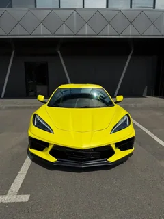 Chevrolet Corvette 2020, жёлтый — фото 3