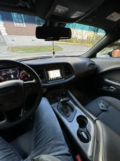 Dodge Challenger 2019, чёрный — фото 24