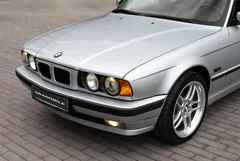 BMW 525i 1994, серебристый — фото 10
