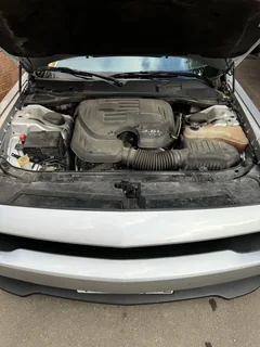 Dodge Challenger 2020, серебристый — фото 8